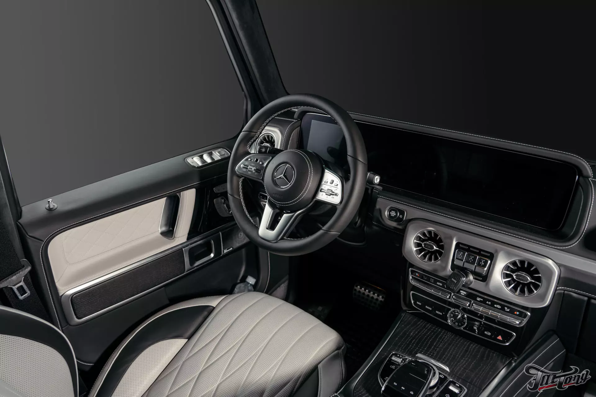 Mercedes G-class. Пошив руля и подушки руля
